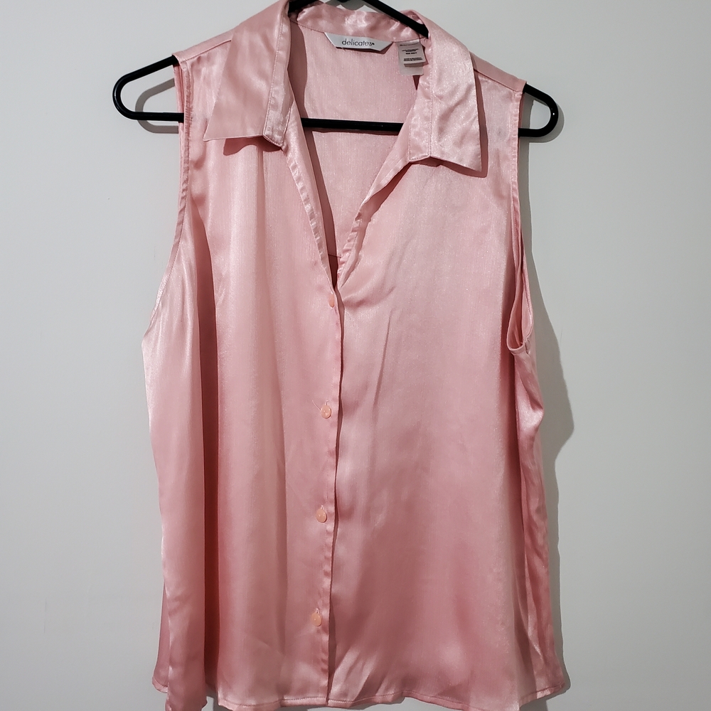 Delicates XL Blush Pink Satin Sleeveless Blouse Collared Button Down Business
